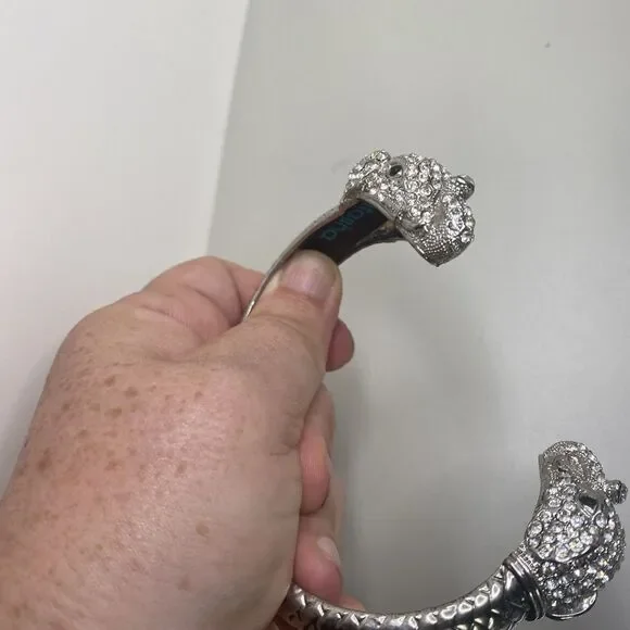 Vintage "Natasha" Rhinestone Elephant Bracelet - Picture 4 of 5